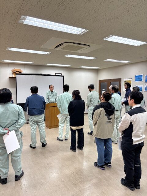 宇部樹脂加工山口工場　2025年永年勤続表彰